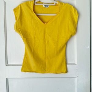 Vintage 80s Changes Brand Bright Yellow V-Neck Short Sleeve Top